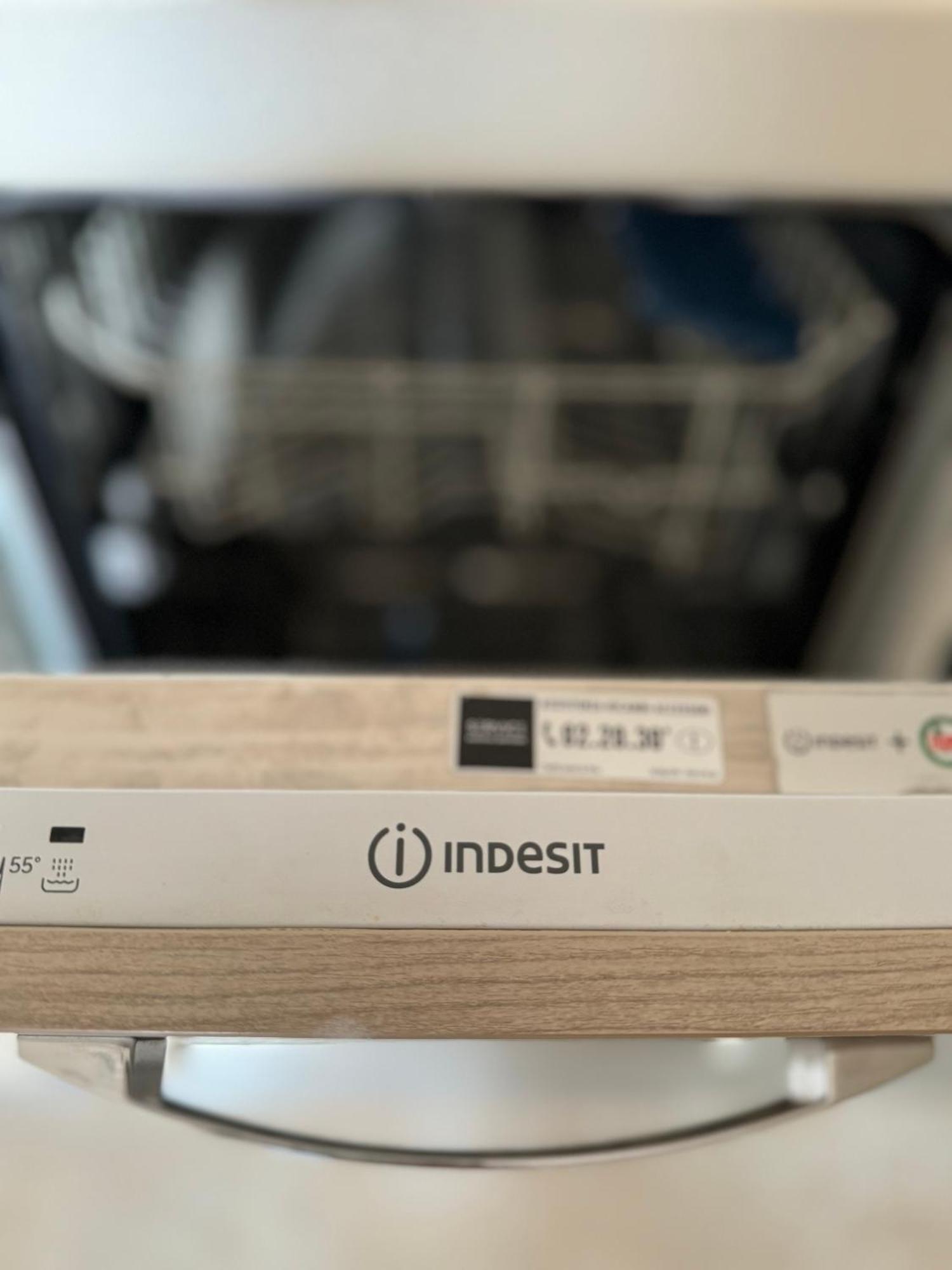 White Malpensa Apartment Gallarate Ngoại thất bức ảnh